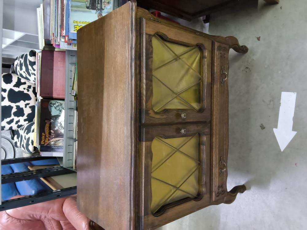 BAR 2 PORTES DANS L'ÉTAT 