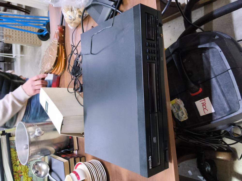 LECTEUR CD PHILIPS CD732