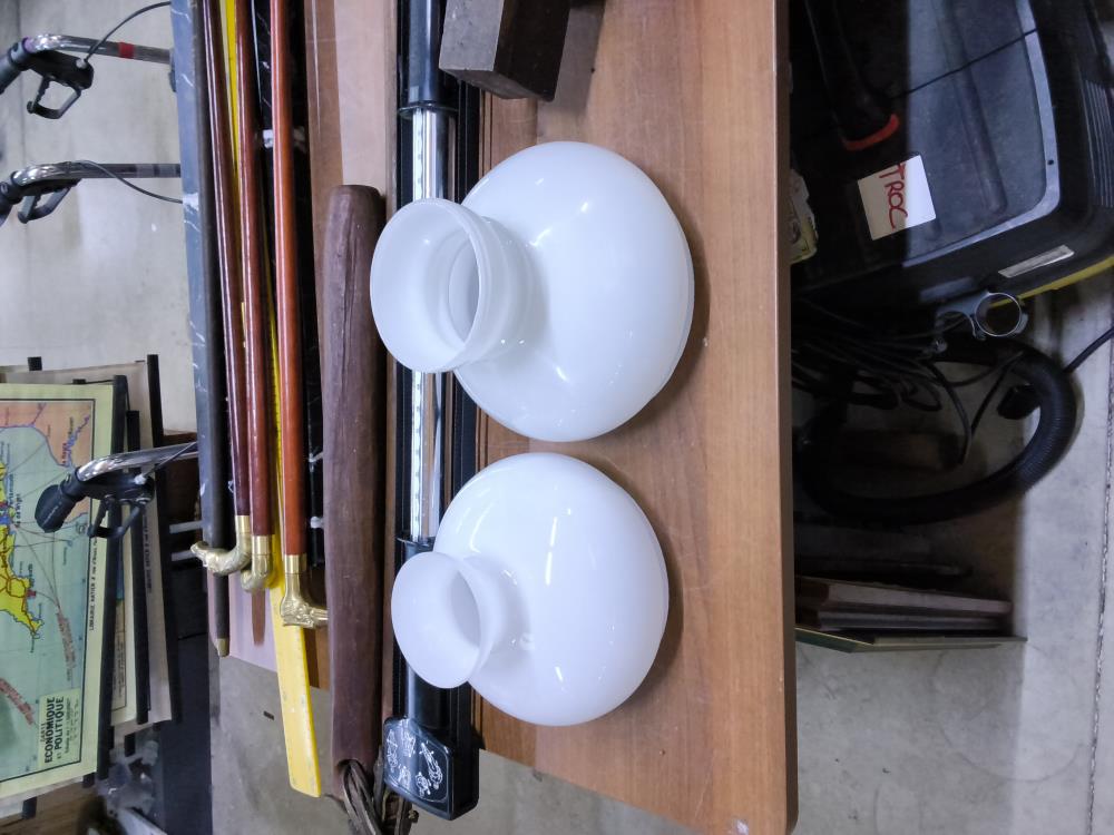 VERRE BLANC POUR LAMPE