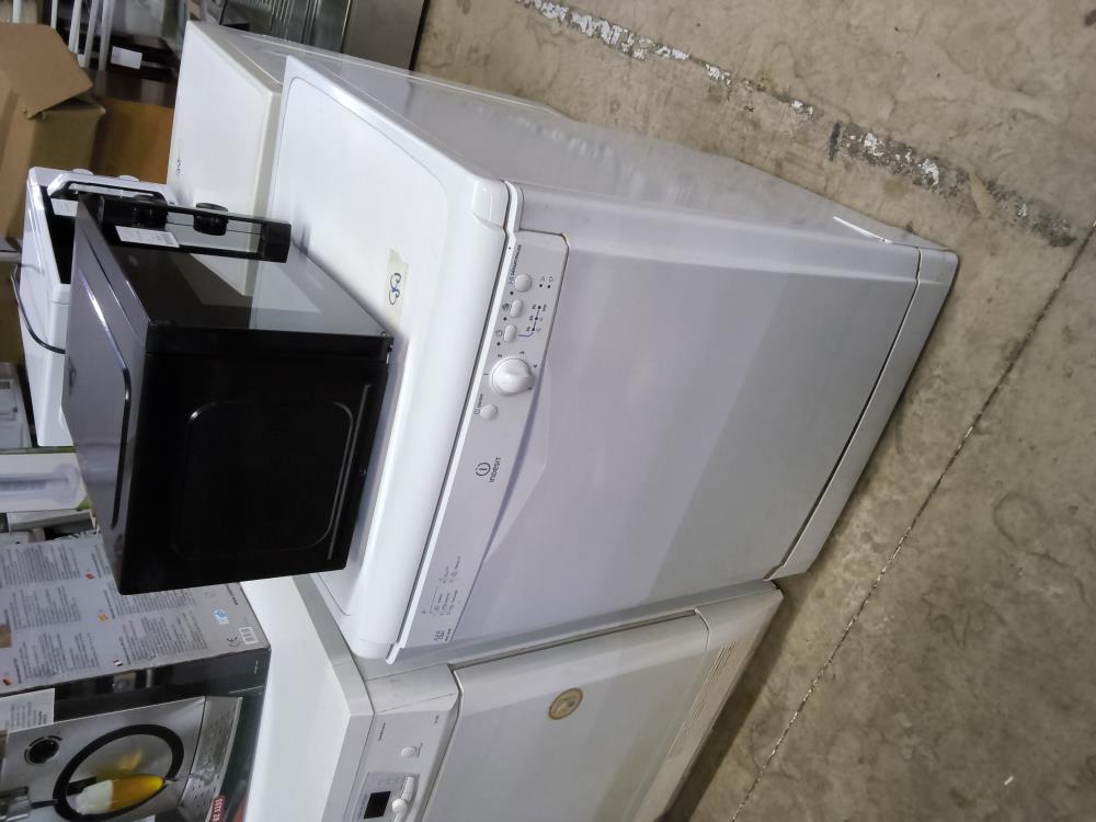 LAVE VAISSELLE INDESIT 