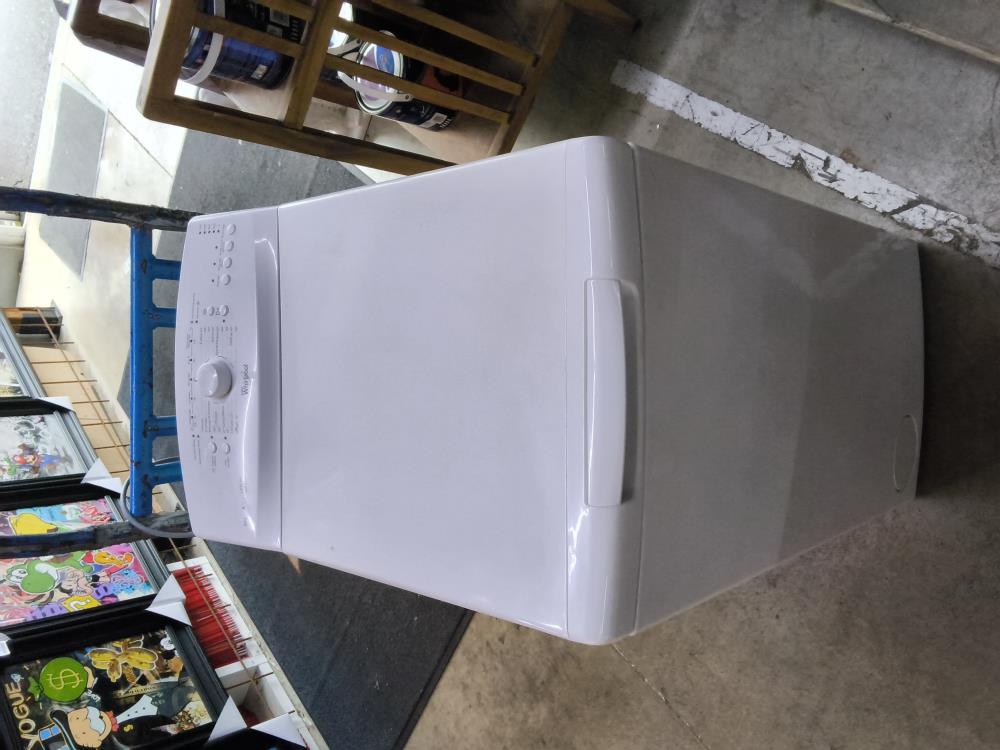 MACHINE À LAVER WHIRLPOOL 1200 TR/MN