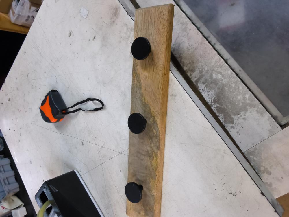 VESTIAIRE BOIS 3 CROCHETS