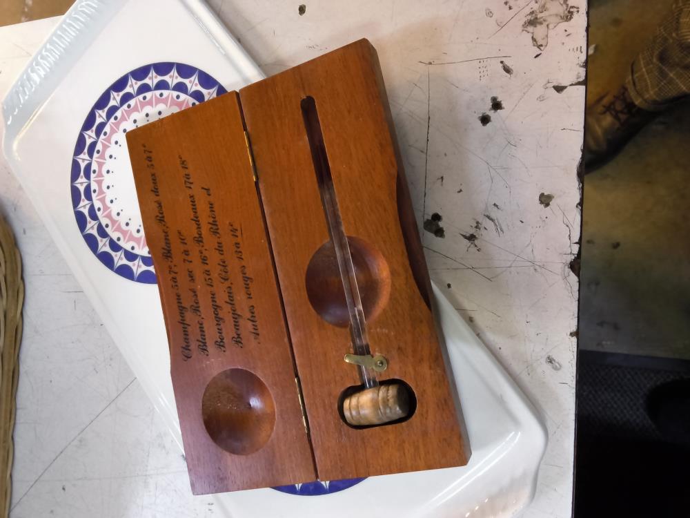 THERMOMÈTRE POUR VIN