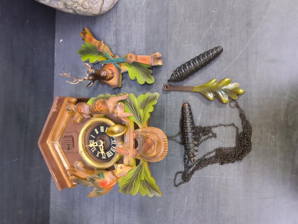 HORLOGE COUCOU DANS L'ÉTAT 