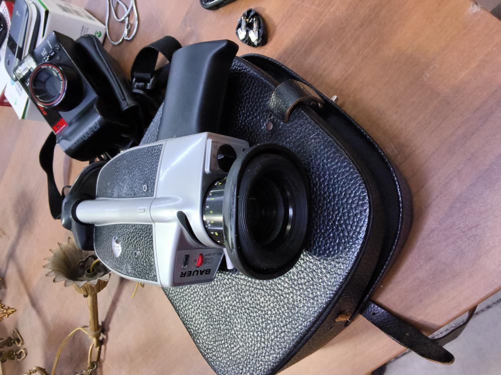 CAMÉRA BAUER C2 SUPER 