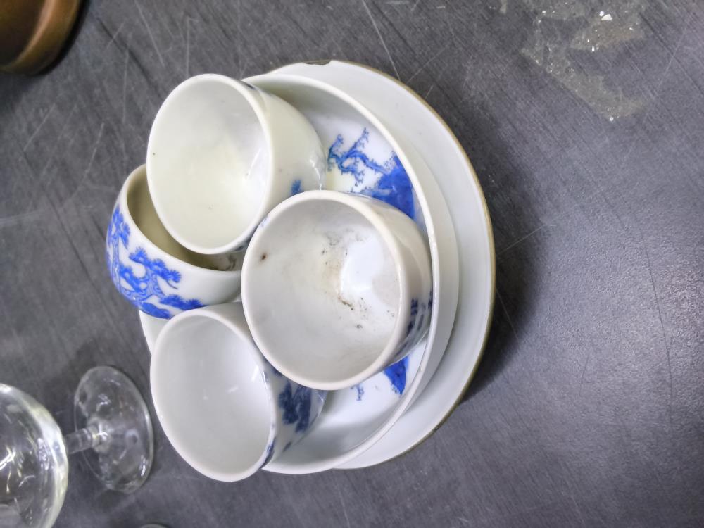 ENSEMBLE TASSES ASSIETTES CHINOISES 