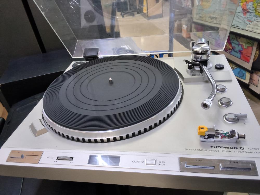 TOURNE DISQUE THOMSON 