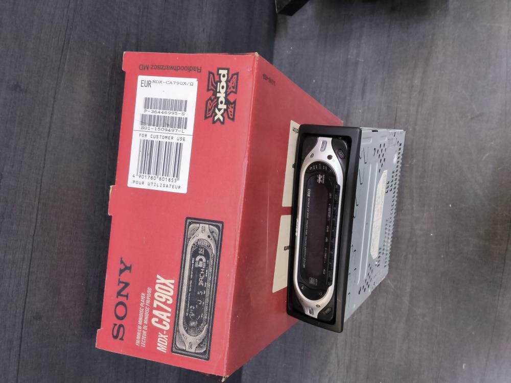 LECTEUR SONY MDX CA790X