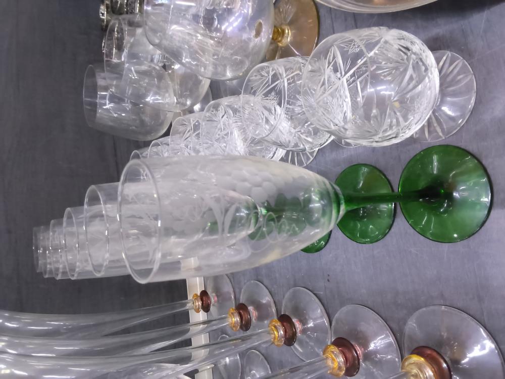 LOT DE 6 FLUTES PIED VERT