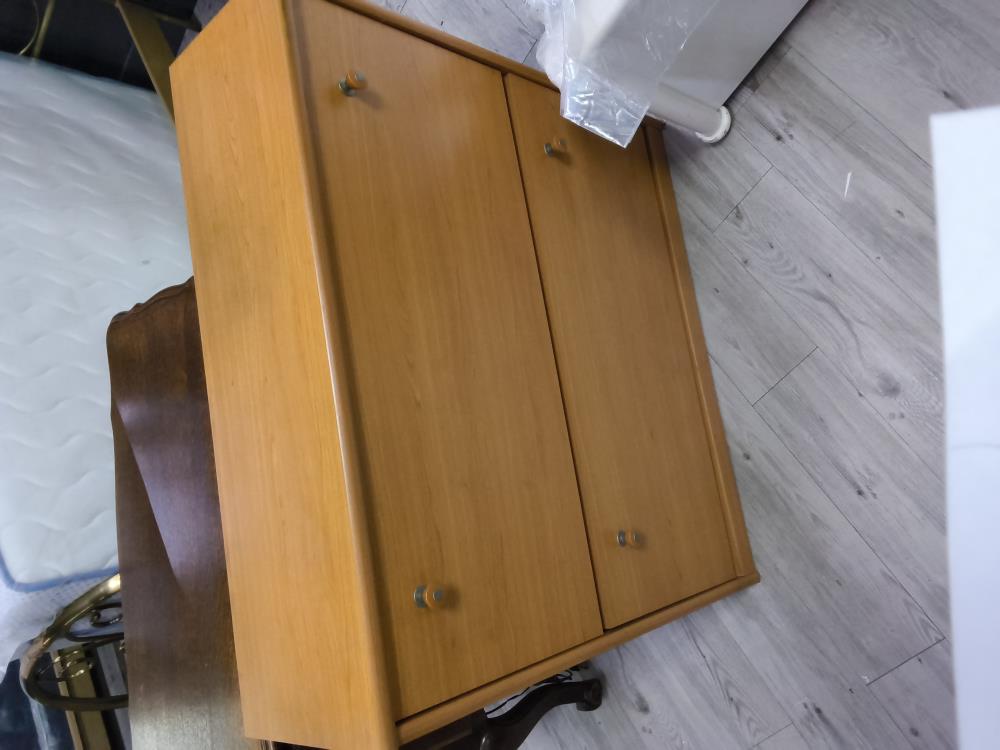 MEUBLE À CHAUSSURES 