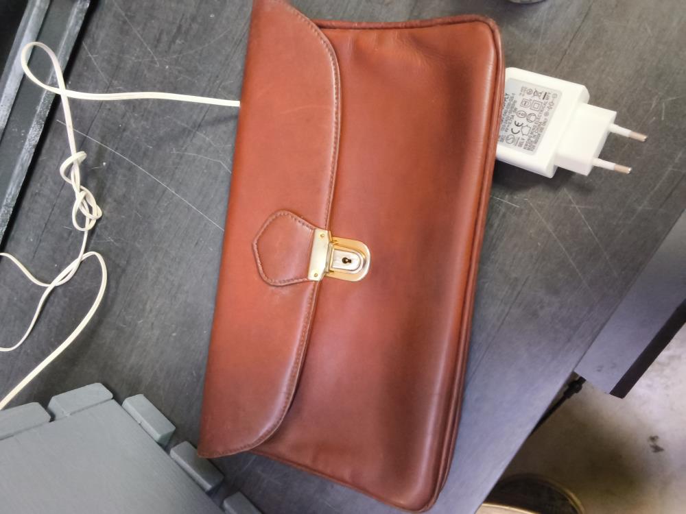 PETITE SACOCHE BRUNE 