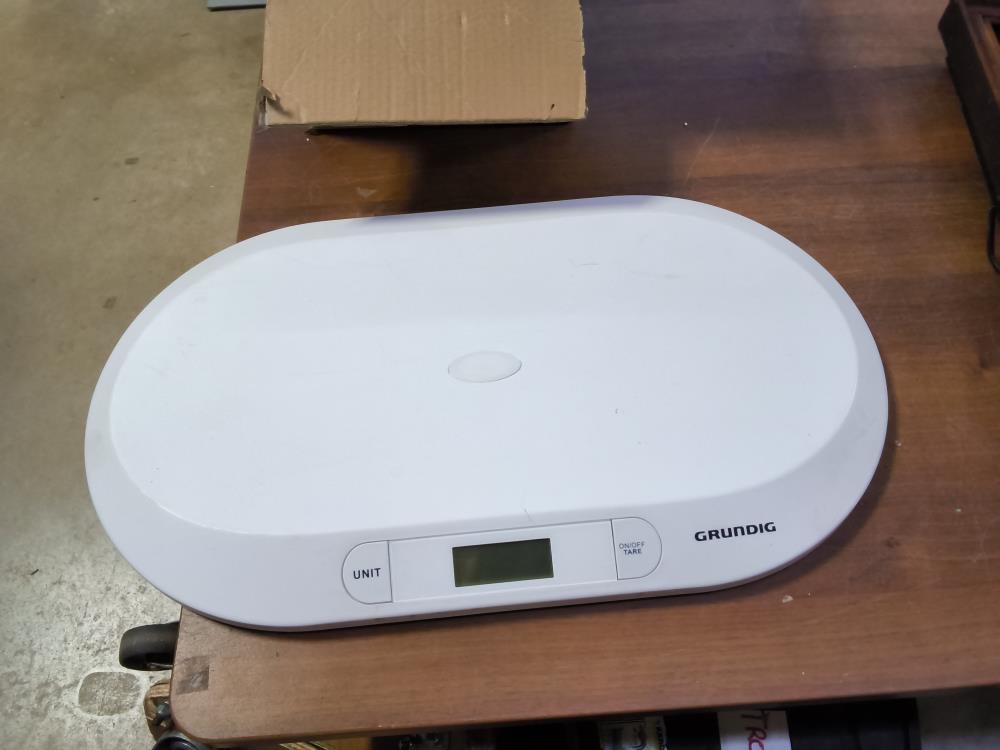 BALANCE MÉNAGÈRE XXL GRUNDIG