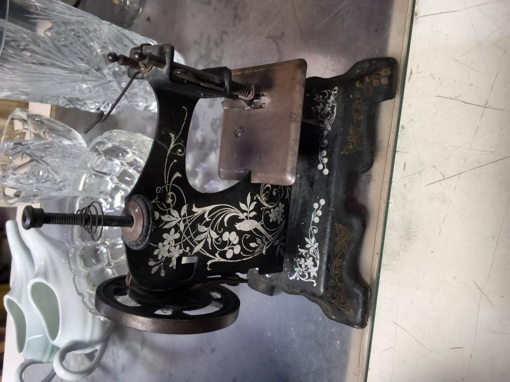 MACHINE A COUDRE DECO 