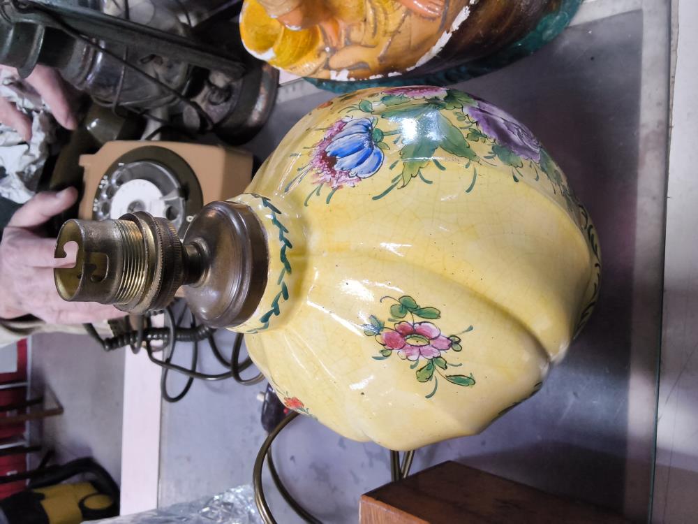 PIED DE LAMPE ANCIEN PEINT MAIN 