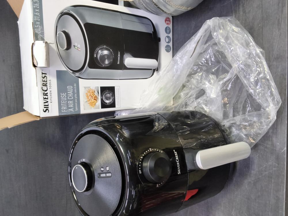 FRITEUSE SILVERCREST NEUVE 