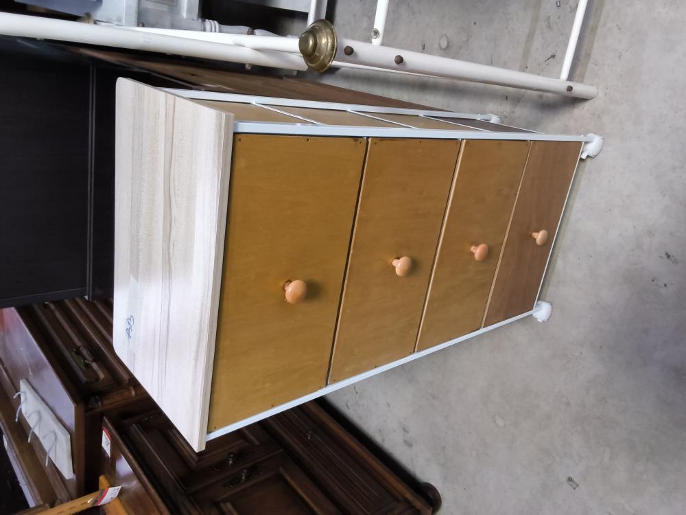 PETIT MEUBLE 4 TIROIRS SUR ROULETTES 