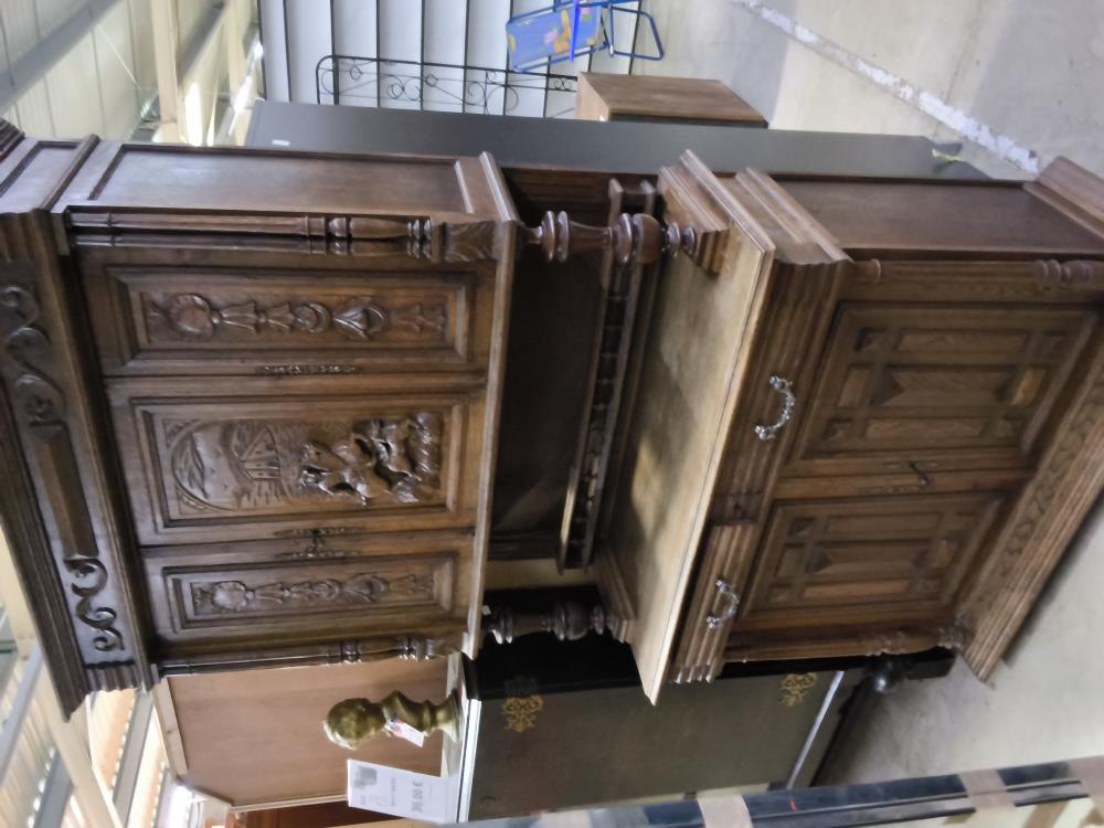 PETIT BUFFET HENRI II 