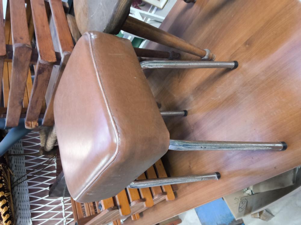 TABOURET ANCIEN SIMILI BRUN