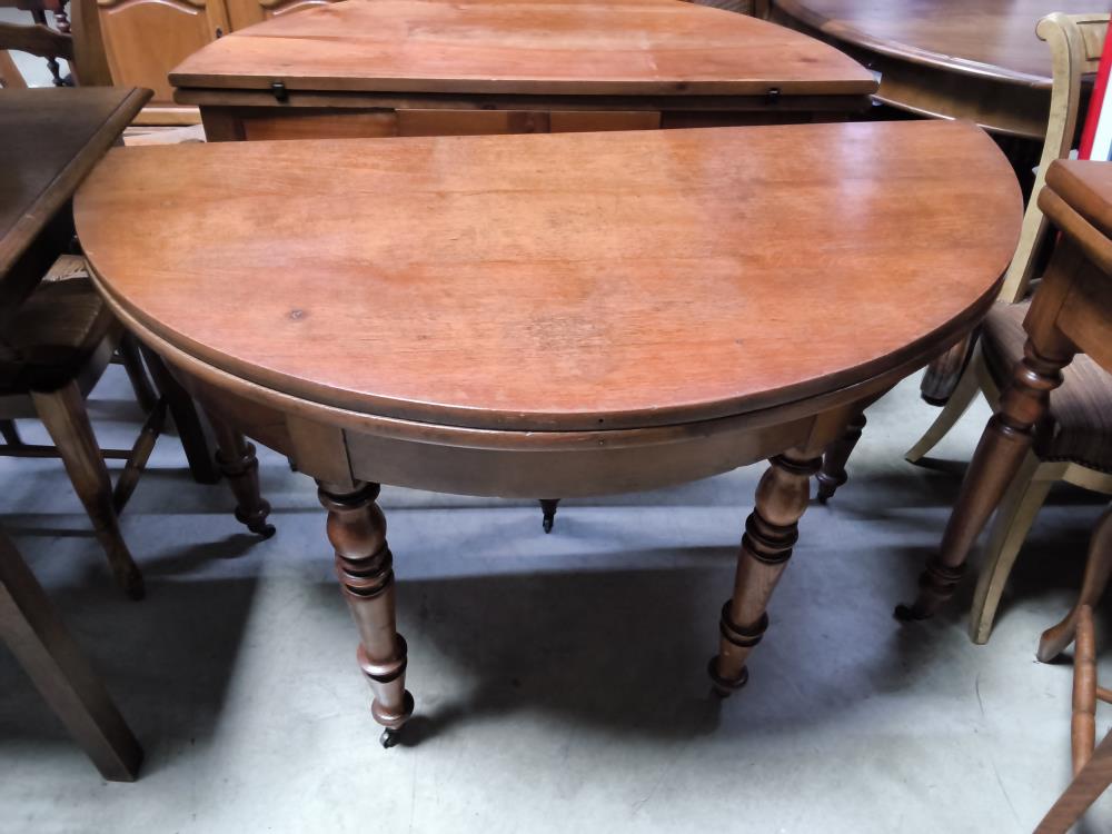 TABLE DEMI LUNE A VOLET 