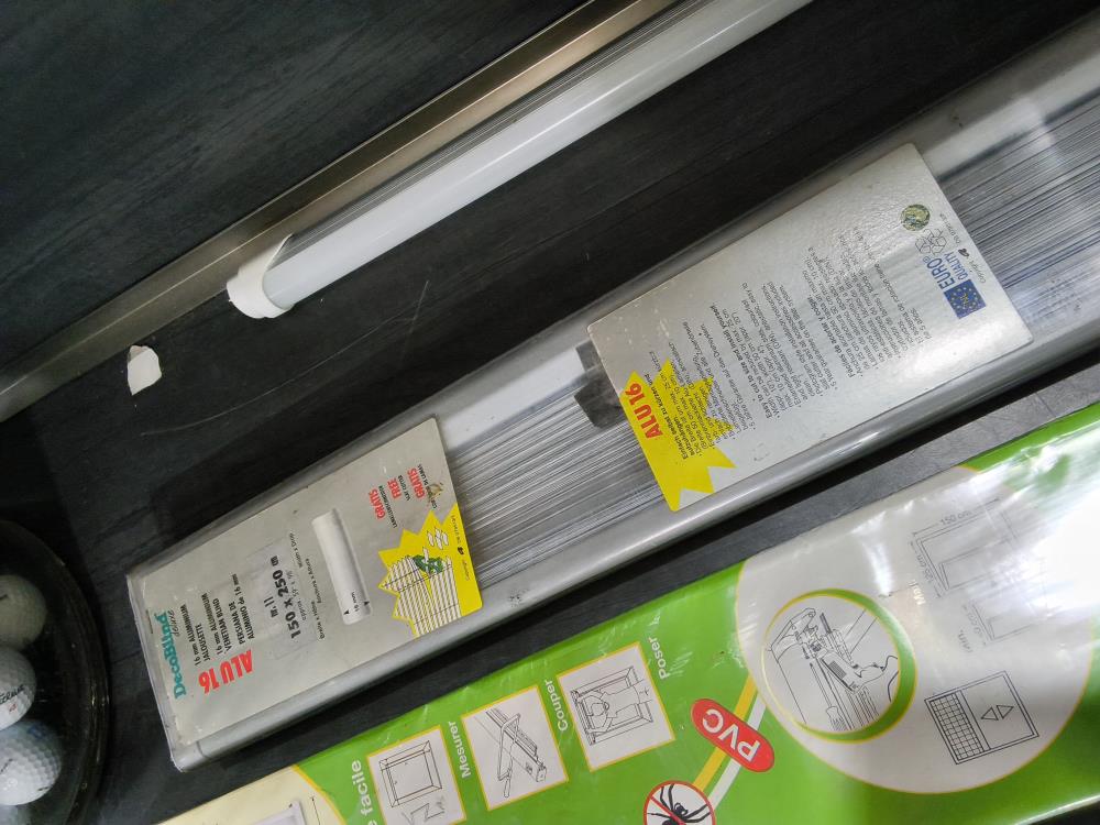 STORE ALU 150 X 250CM 
