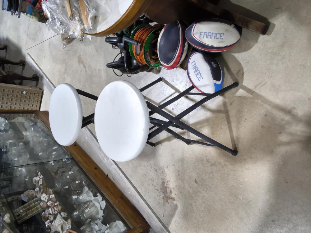 TABOURET HAUT METAL PVC BLANC 