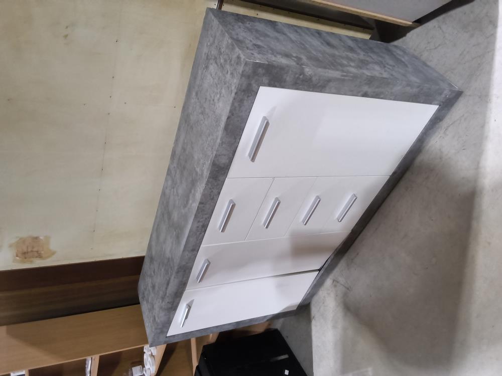 BUFFET BAS 3 PORTES 4 TIROIRS GRIS BLANC DANS L'ÉTAT 