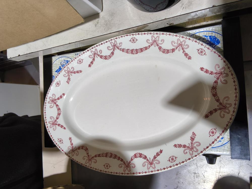 PLAT OVAL SARREGUEMINES 