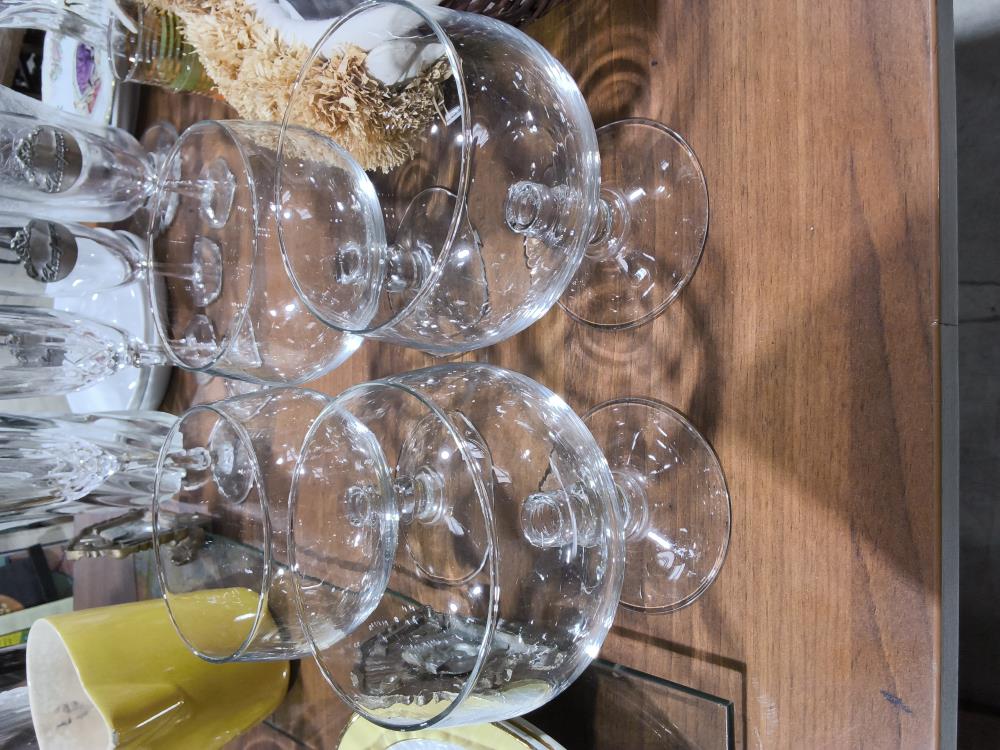 LOT DE 4 COUPES A DESSERT