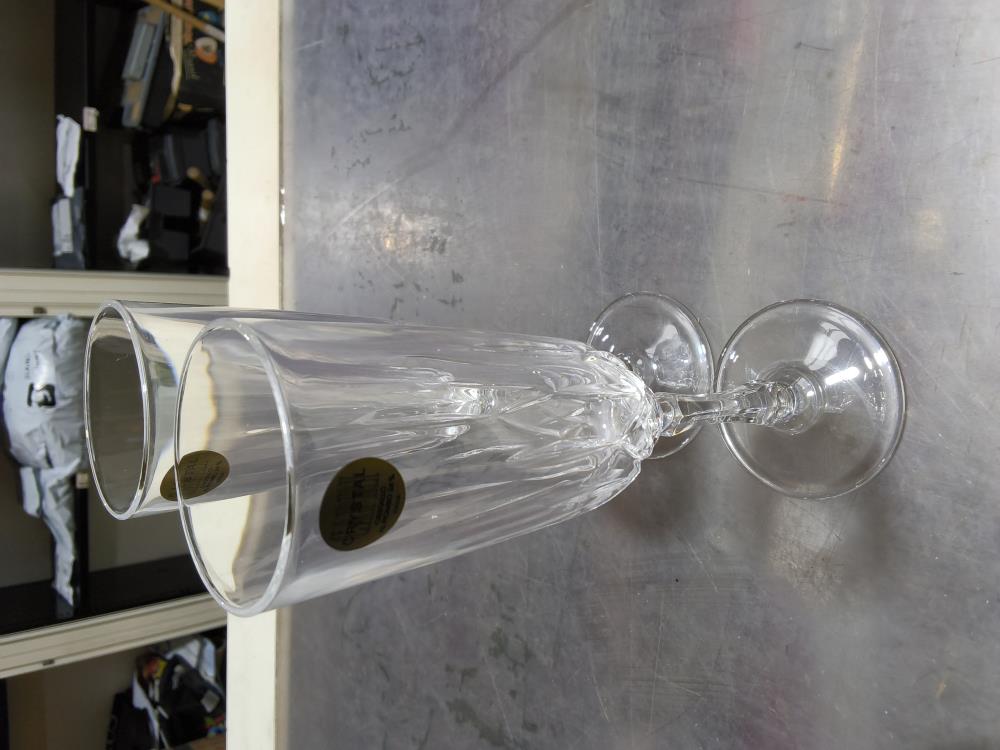 LOT DE FLUTES A CHAMPAGNE CRISTAL 