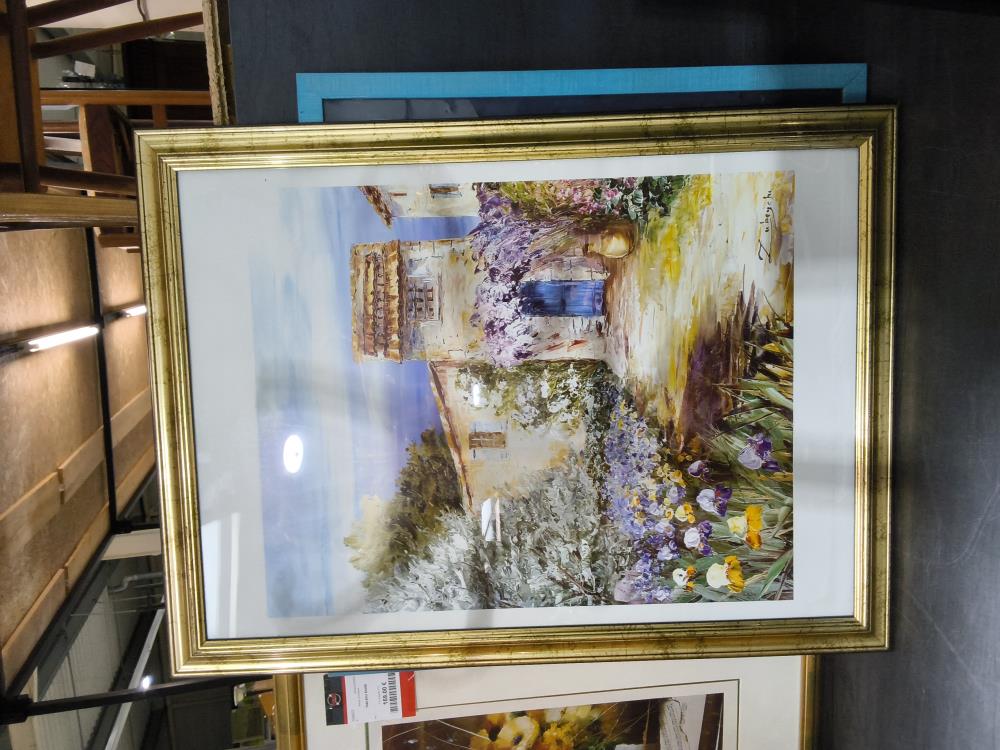 CADRE DORÉ FLEURI 58 X 78CM