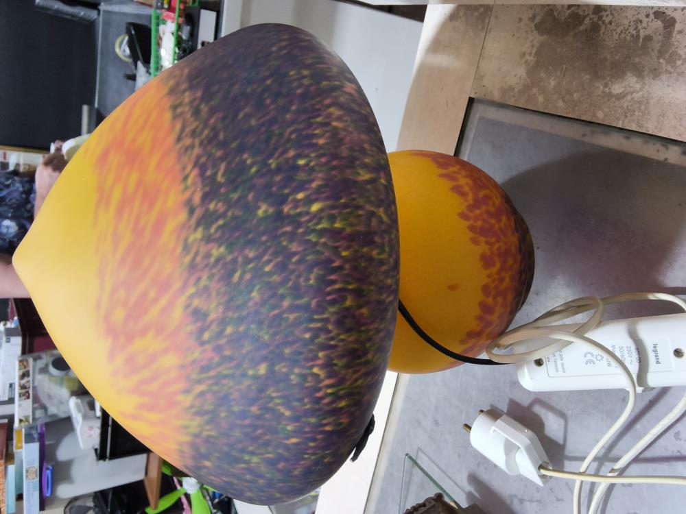 LAMPE A POSER PATE DE VERRE ORANGE