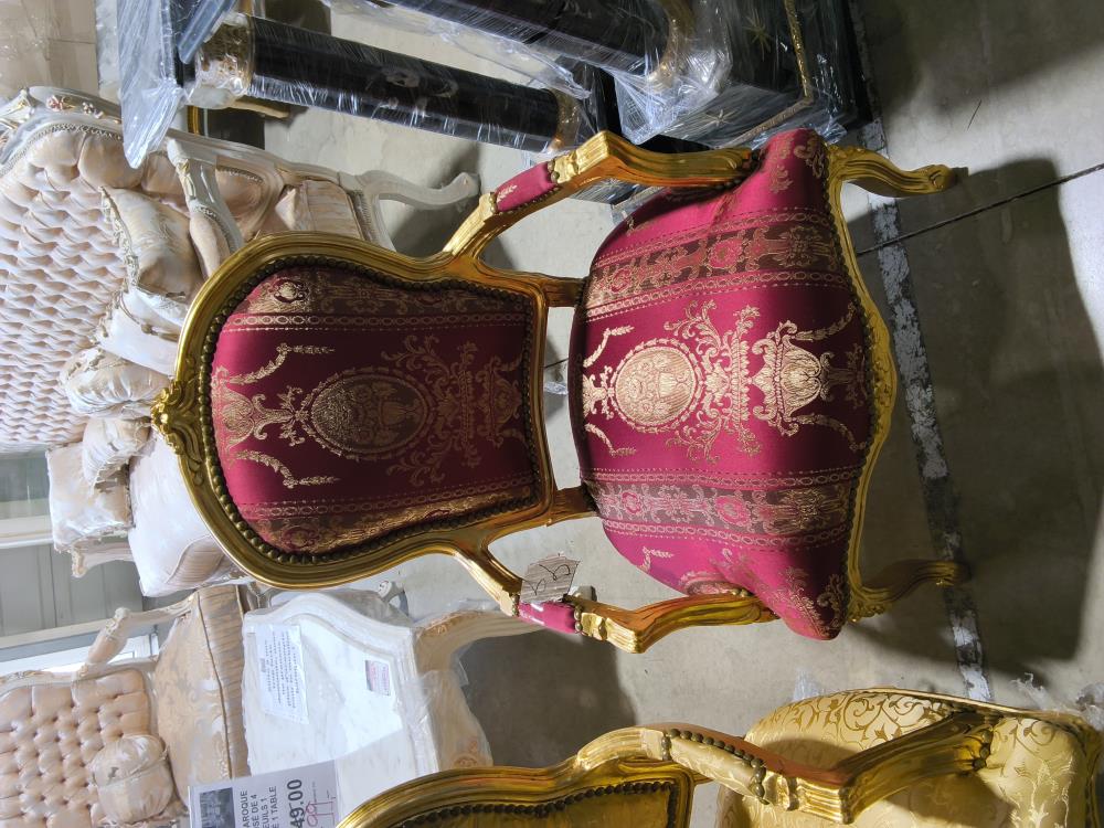 FAUTEUIL BAROQUE DORÉ TISSU ROUGE