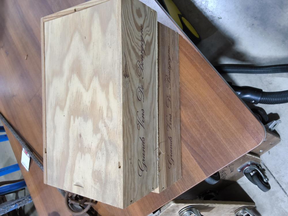 CAISSE DE VIN BOIS