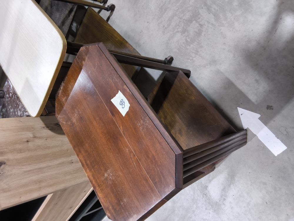 TABLE TÉLÉ ANCIENNE 