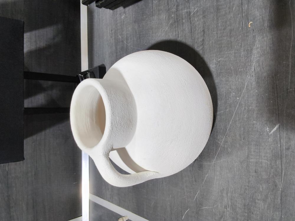 CRUCHE POTERIE BLANCHE 