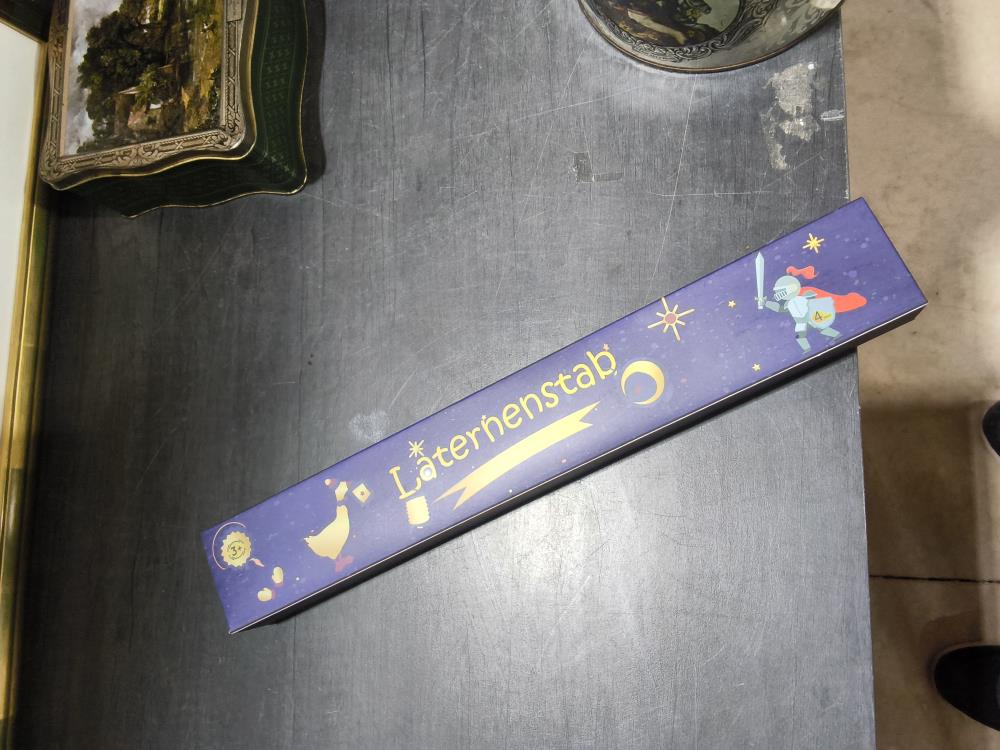 ENSEMBLE LANTERNE BATON