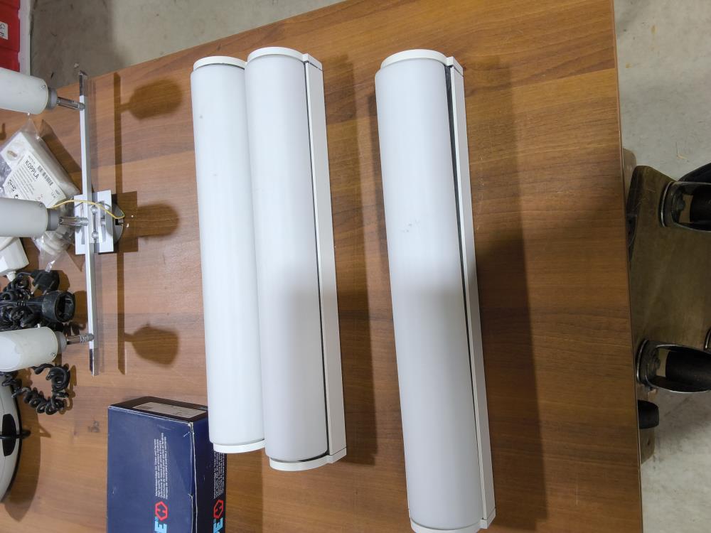 RÉGLETTE BLANCHE LONGUEUR 50CM
