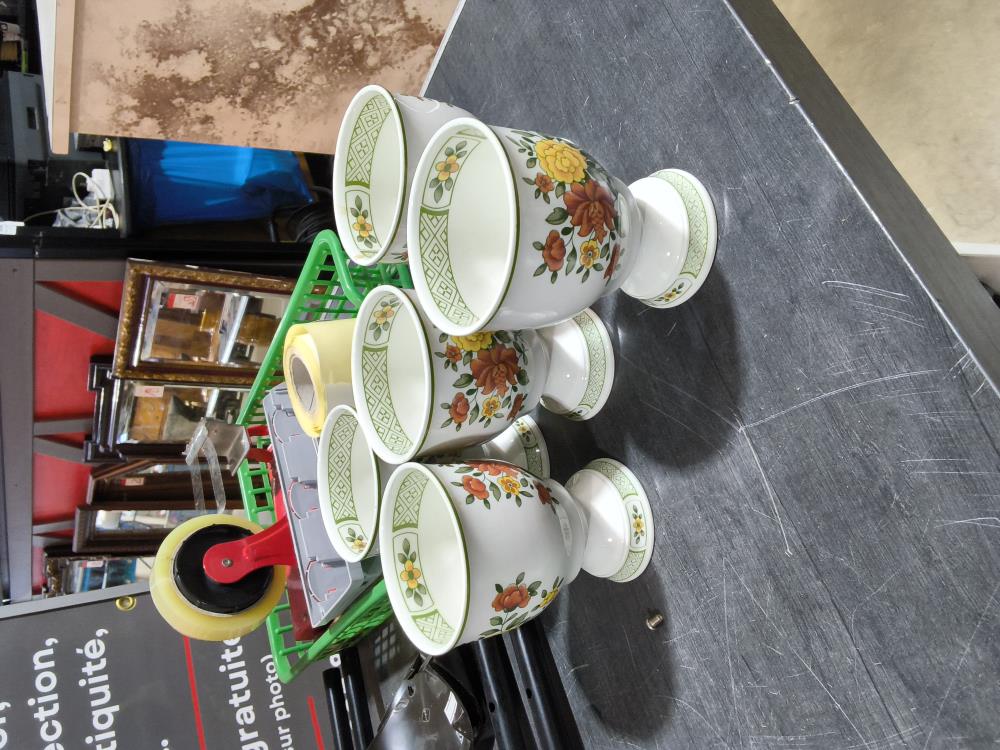 LOT DE 5 TASSES VILLEROY BOCH 