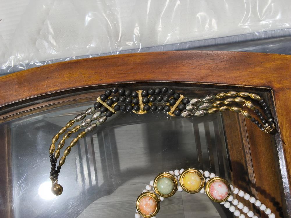 COLLIER FANTAISIE 