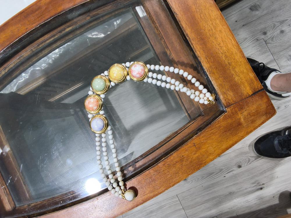 COLLIER FANTAISIE 