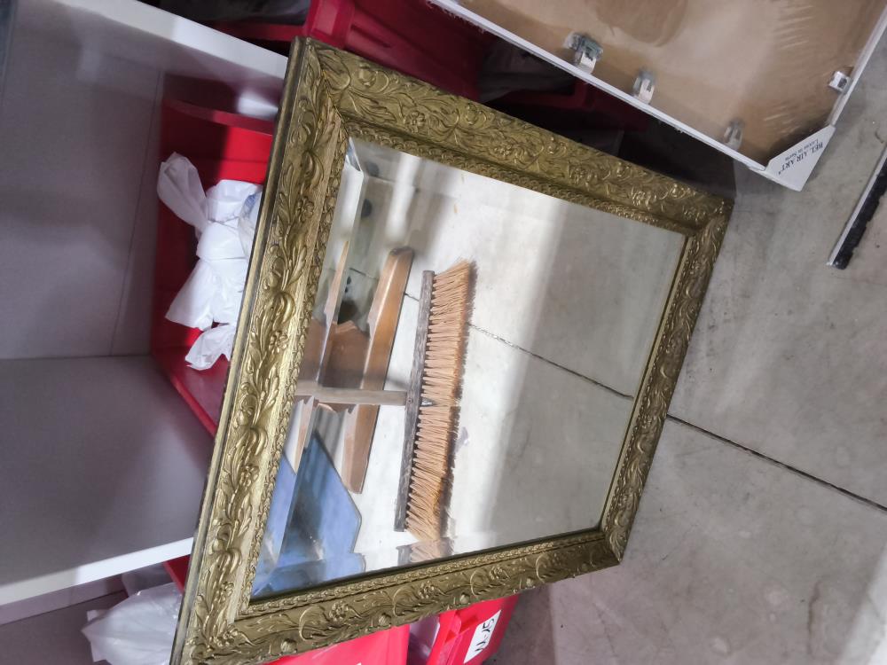 MIROIR DORÉ 