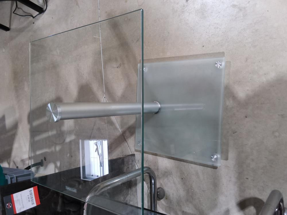 TABLE BASSE CARRÉE 