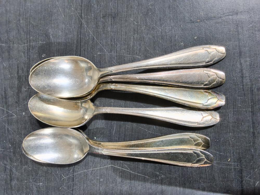 LOT DE 6 CUILLÈRES À CAFÉ MÉTAL ARGENTÉ 