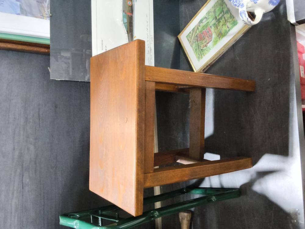 TABOURET BOIS 