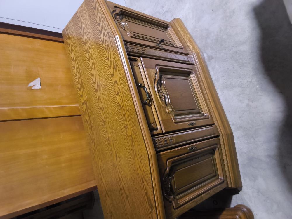 PETIT BUFFET BAS 3 PORTES 1 TIROIR