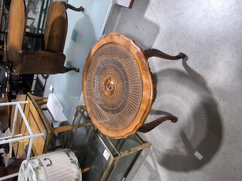 TABLE BASSE RONDE CANNÉE VERRE