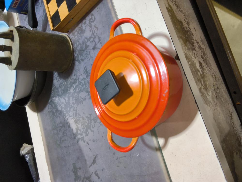 COCOTTE EN FONTE LE CREUSET ORANGE