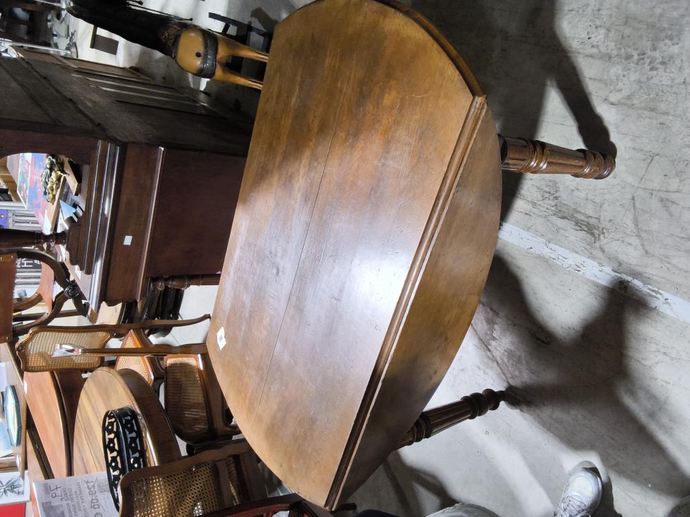 TABLE RONDE A VOLET DIAMÈTRE 120CM