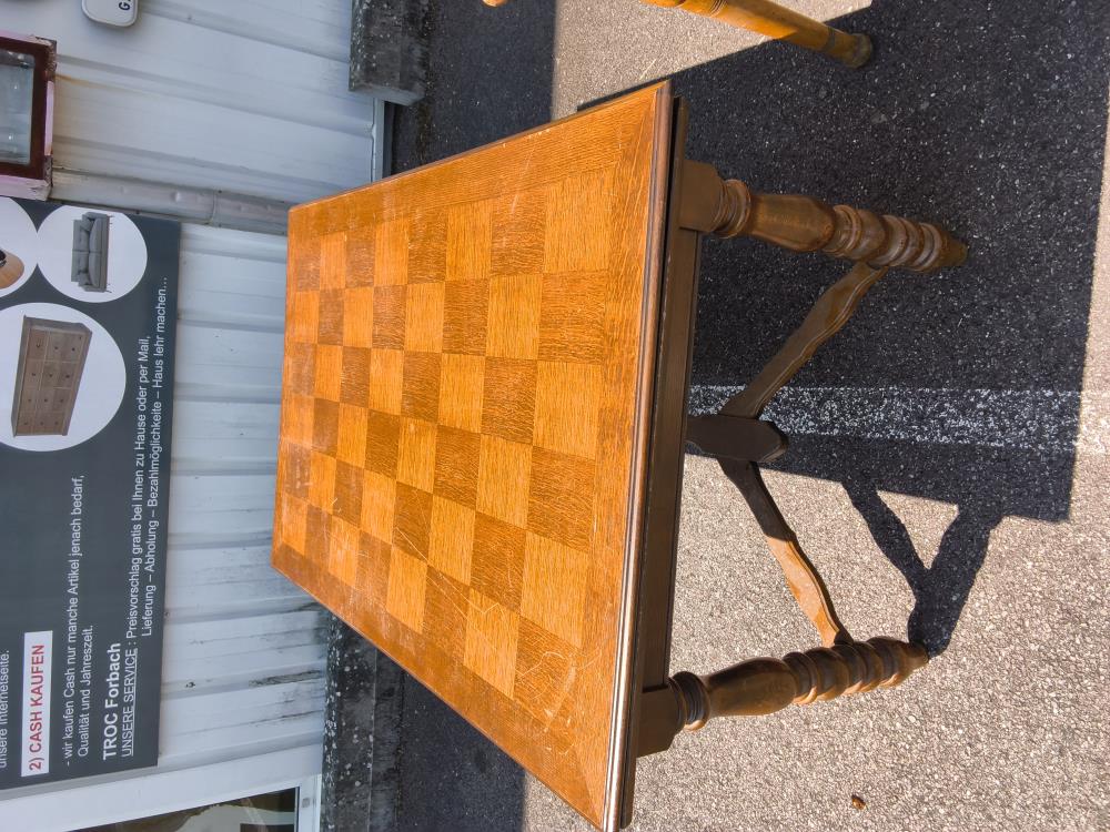 TABLCHENE 2 ALLONGES DANS L'ÉTAT 95 X 140CM