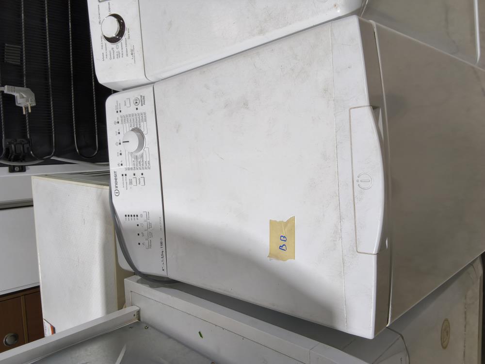 MACHINE À LAVER INDESIT 1100 TOURS
